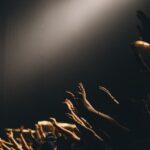 決して少なくない人が、自ら何らかの中毒に陥りたがっているということです。